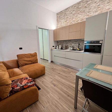 Domusmi Delfico 2 Apartment Milan Exterior photo